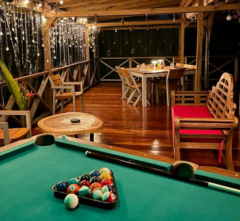 Eden Jungle Lodge Bocas Town Kültér fotó